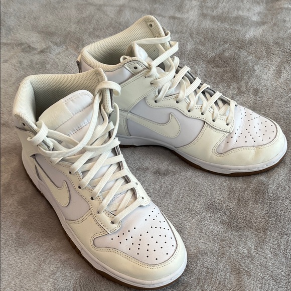Nike Women's Dunk White leather High-Top Sneakers - Picture 1 of 6
